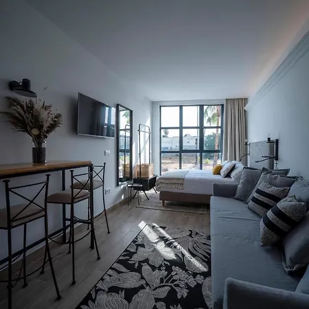 Rosa Velazquez Apartment *
